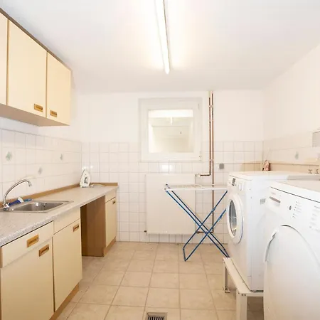 Appartementhausanlage Tiemann Huehnergott *